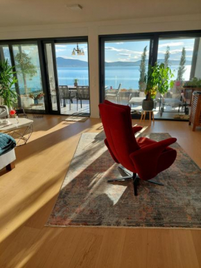 exklusive Traumwohnung direkt am Meer